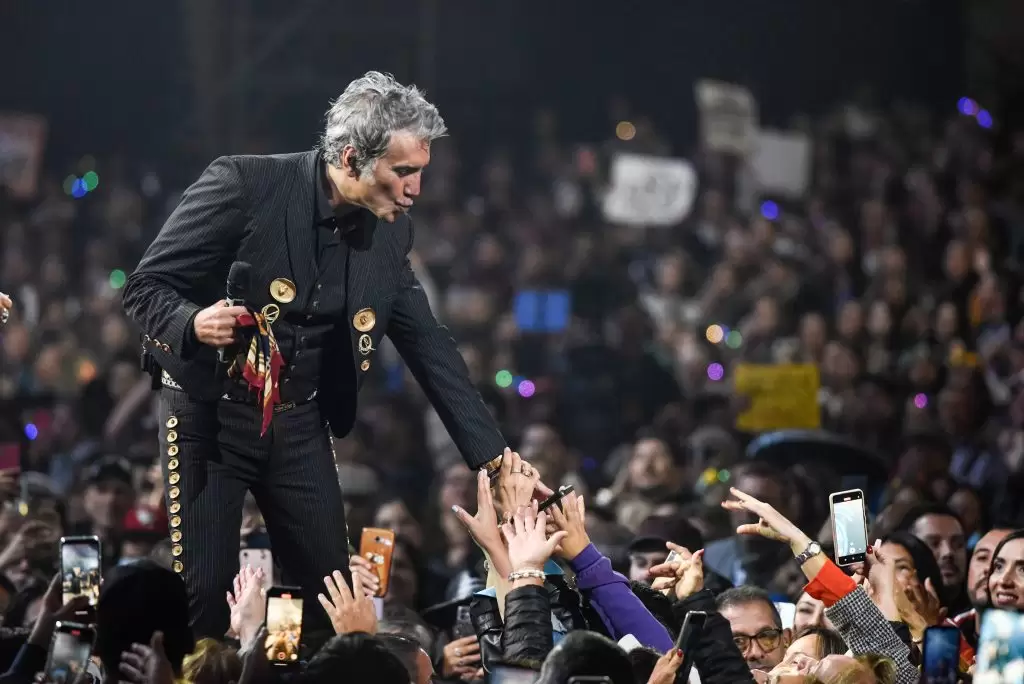 Alejandro Fernández y el mejor espectáculo en lo que va del Festival de Viña del Mar 2023