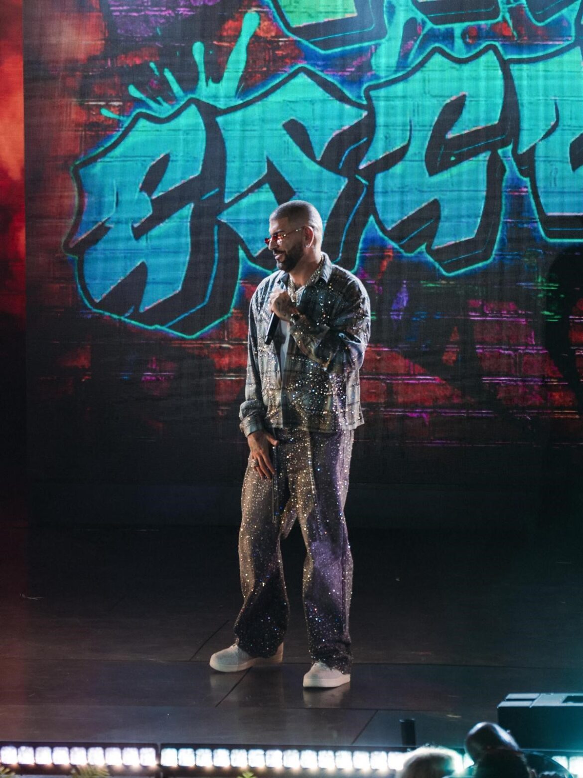 La Nueva Escuela del Reggaetón rinde homenaje en vida a MC Ceja en los premios Tu Música Urbano