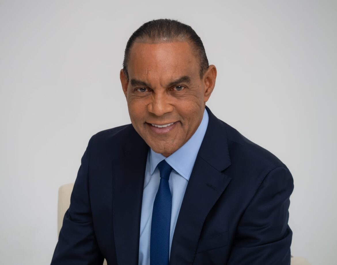 Candidato al Congreso por el Distrito 20 y la califica como “una decisión humanitaria urgente”