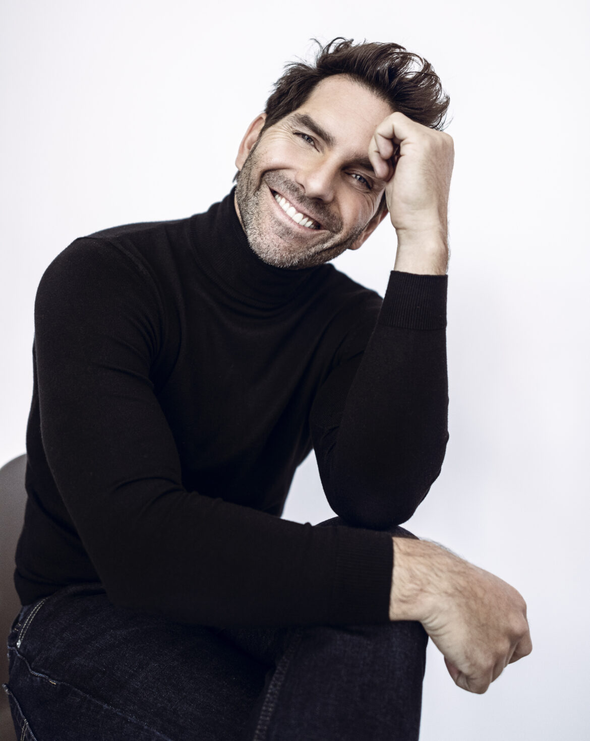 Arap Bethkedebuta como autor infantil con ‘Pizzly’, una historia de identidad llena de valores y aventura