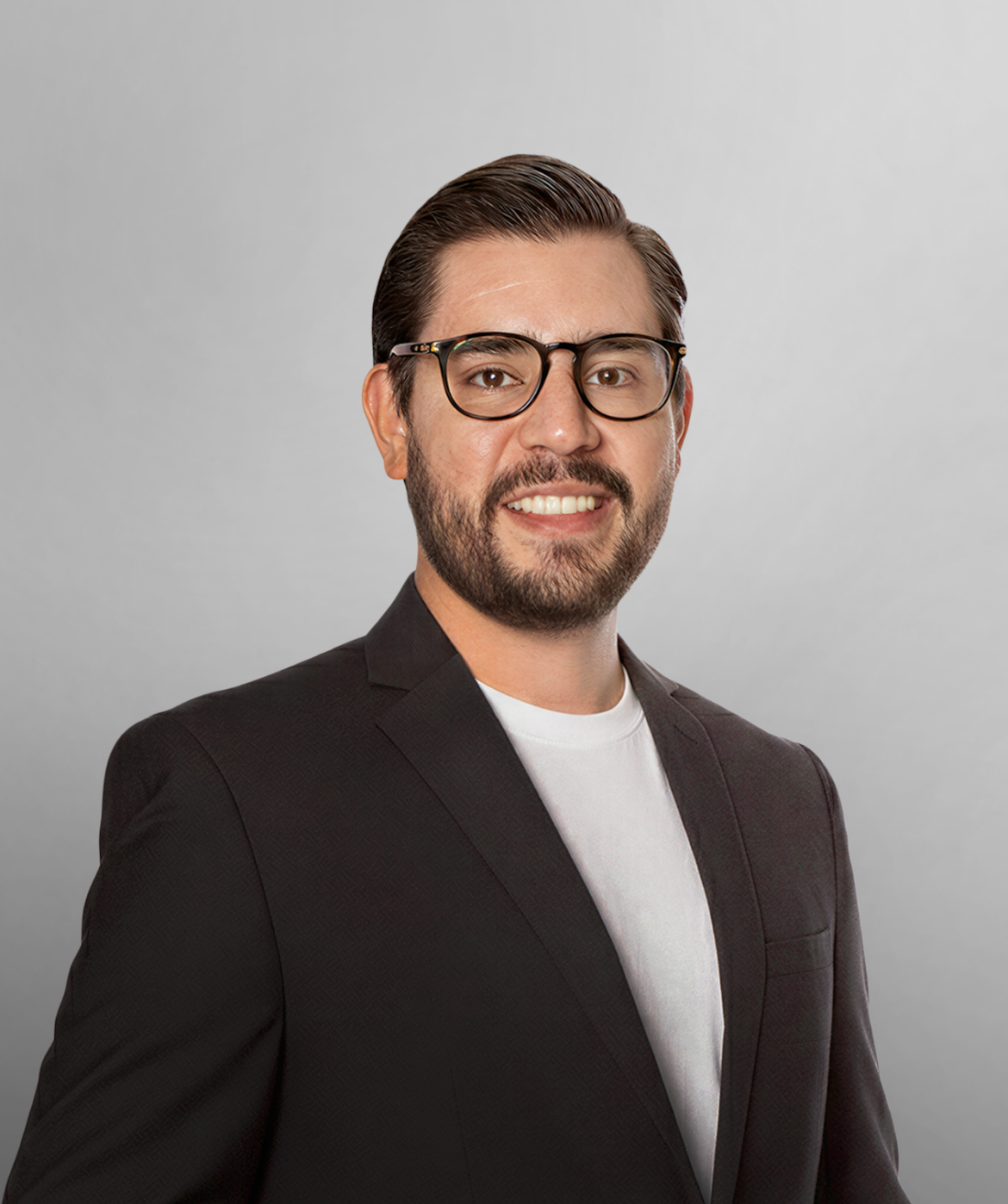 Latinos impulsan una nueva generación de educación universitaria flexible y accesible en Estados Unidos
