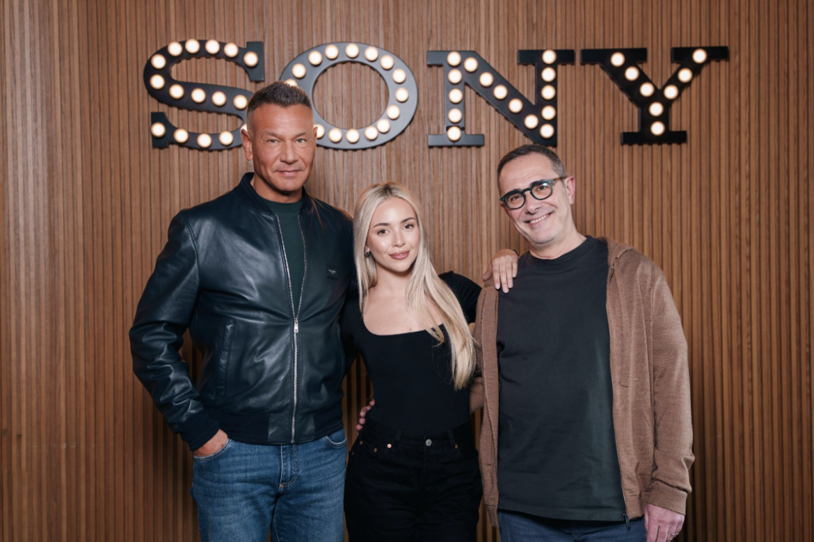 WK Entertainment Anuncia Acuerdo de Manejo Global con la “Superestrella” Ana Mena