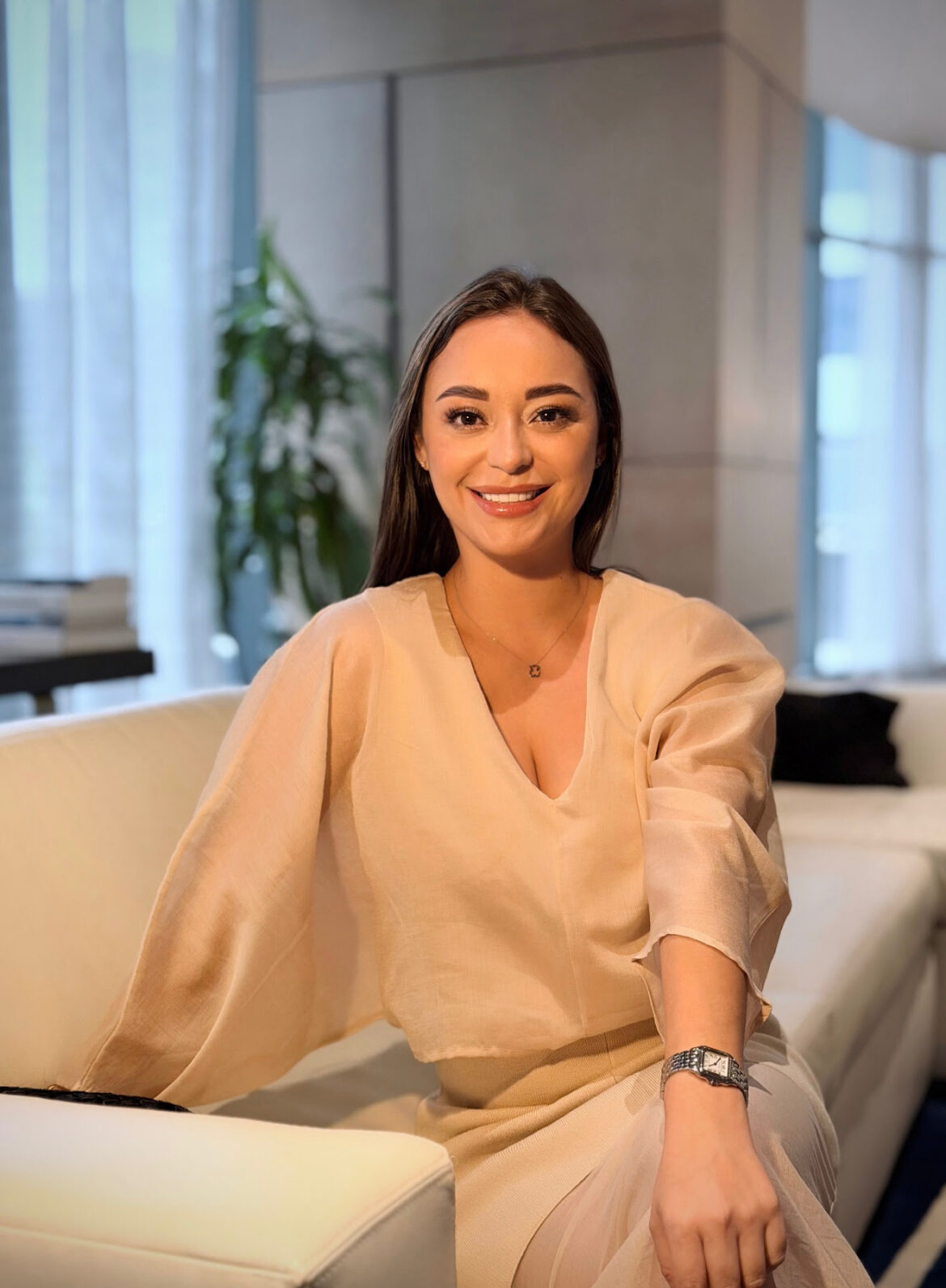 Juliana Matiz advierte sobre los errores que están destruyendo el cabello durante el verano en Miami