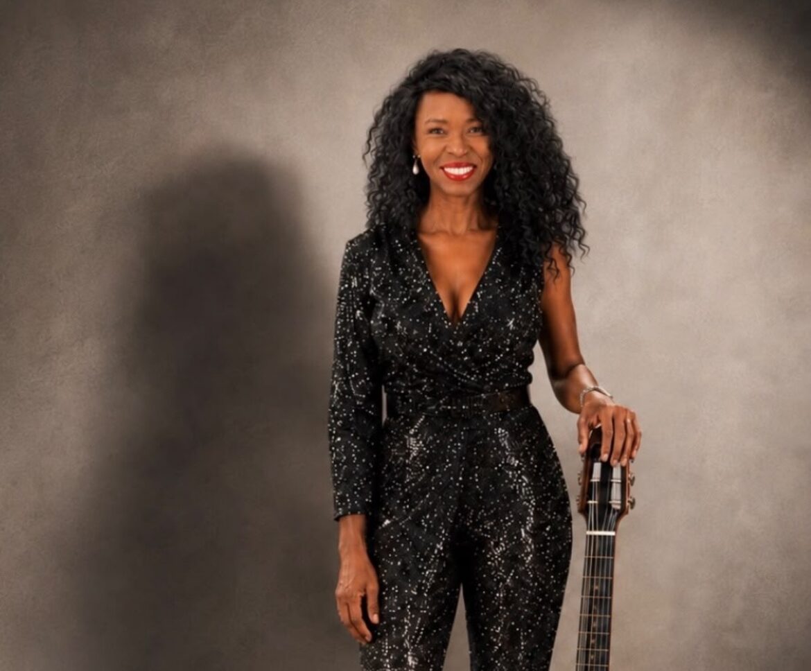 La cantautora brasileña Héli será la principal figura musical de la celebración del 4 de Julio en North Miami