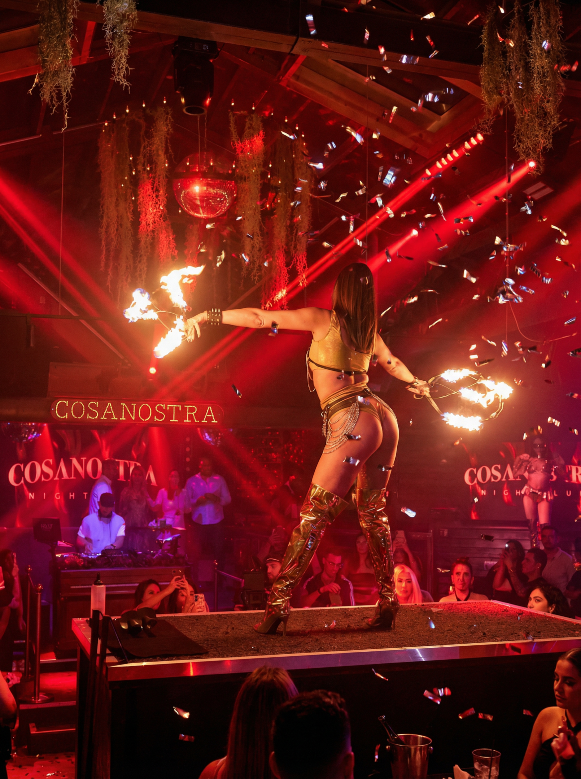 Cosanostra Miami se consolida como la mejor discoteca latina de Miami a menos de dos años de su apertura