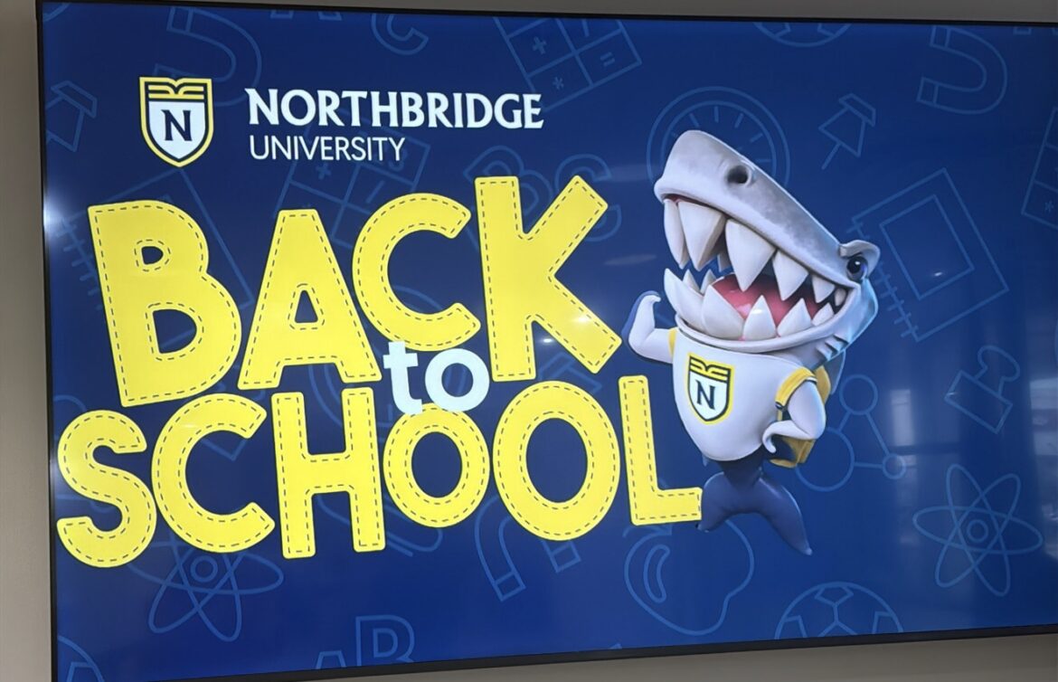 Northbridge University entrega 600 mochilas y útiles escolares y promueve la educación en RCP durante su evento anual de Regreso a Clases