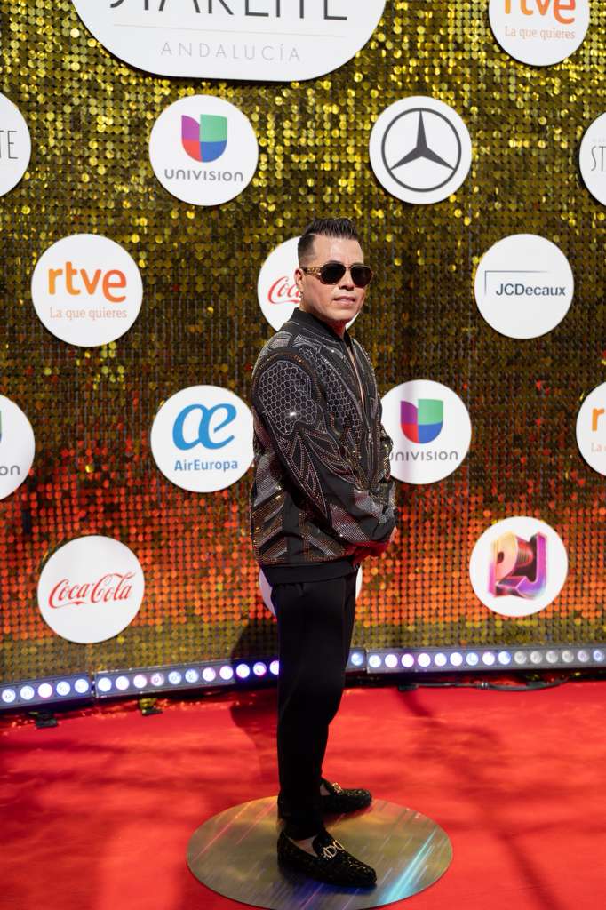 ICC lleva la cumbia sonidera mexicana a la alfombra roja de Premios Juventud en Marbella