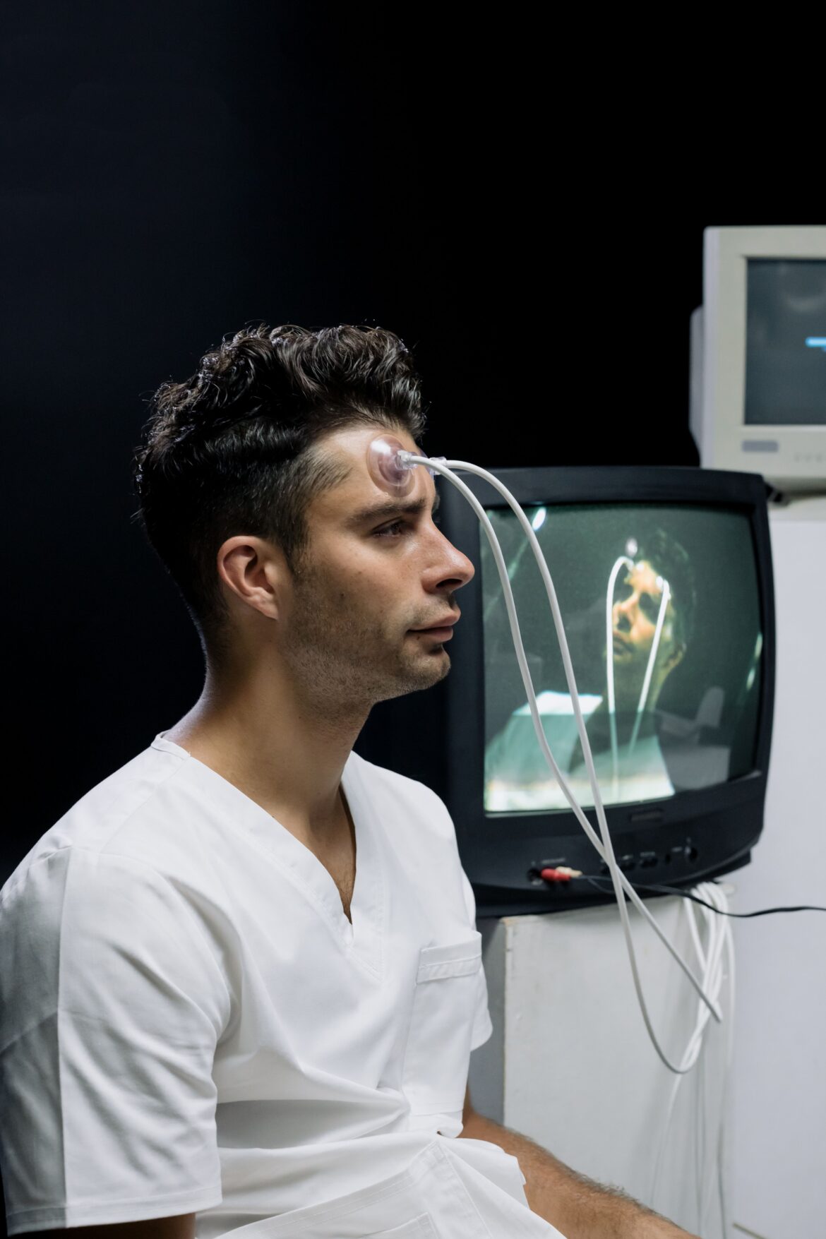 CIENTÍFICOS LOGRAN CULTIVAR TEJIDO DE VÁLVULA CARDÍACA HUMANA EN EL LABORATORIO Y ABREN LA PUERTA A IMPLANTES BIOLÓGICOS DEL FUTURO